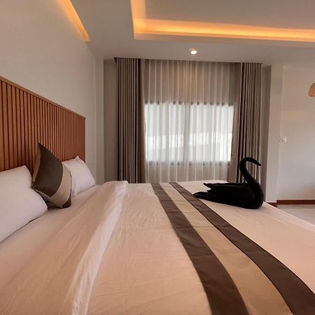 Prukrom Lanta Guesthouse Ko Lanta Eksteriør billede