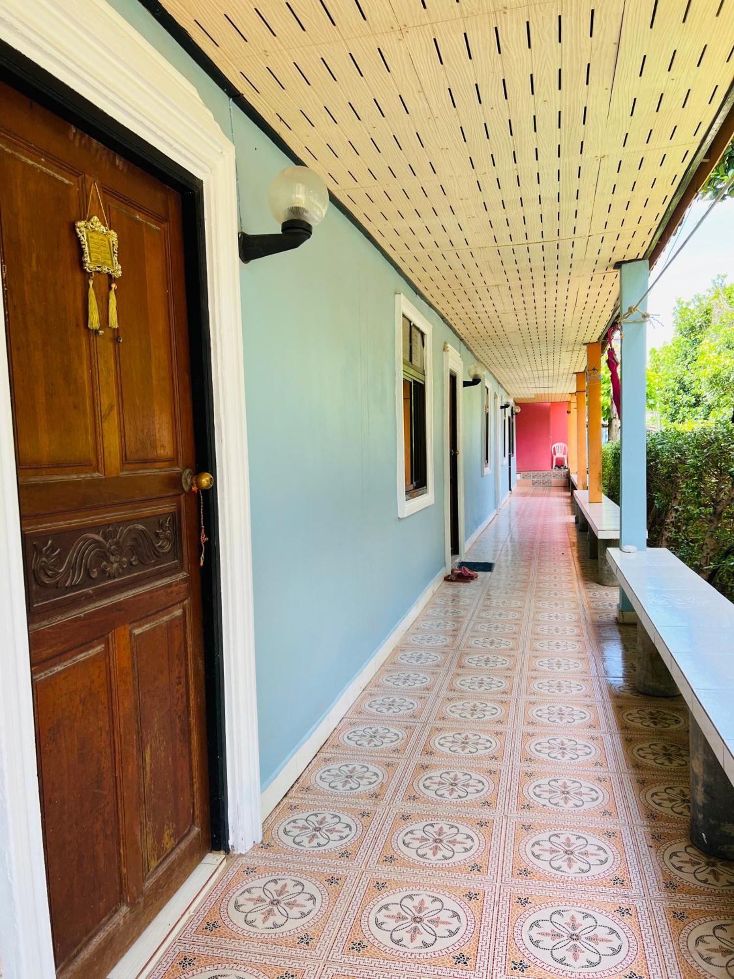 Prukrom Lanta Guesthouse Ko Lanta Eksteriør billede