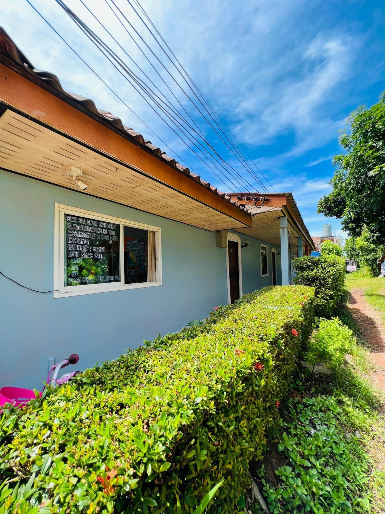Prukrom Lanta Guesthouse Ko Lanta Eksteriør billede