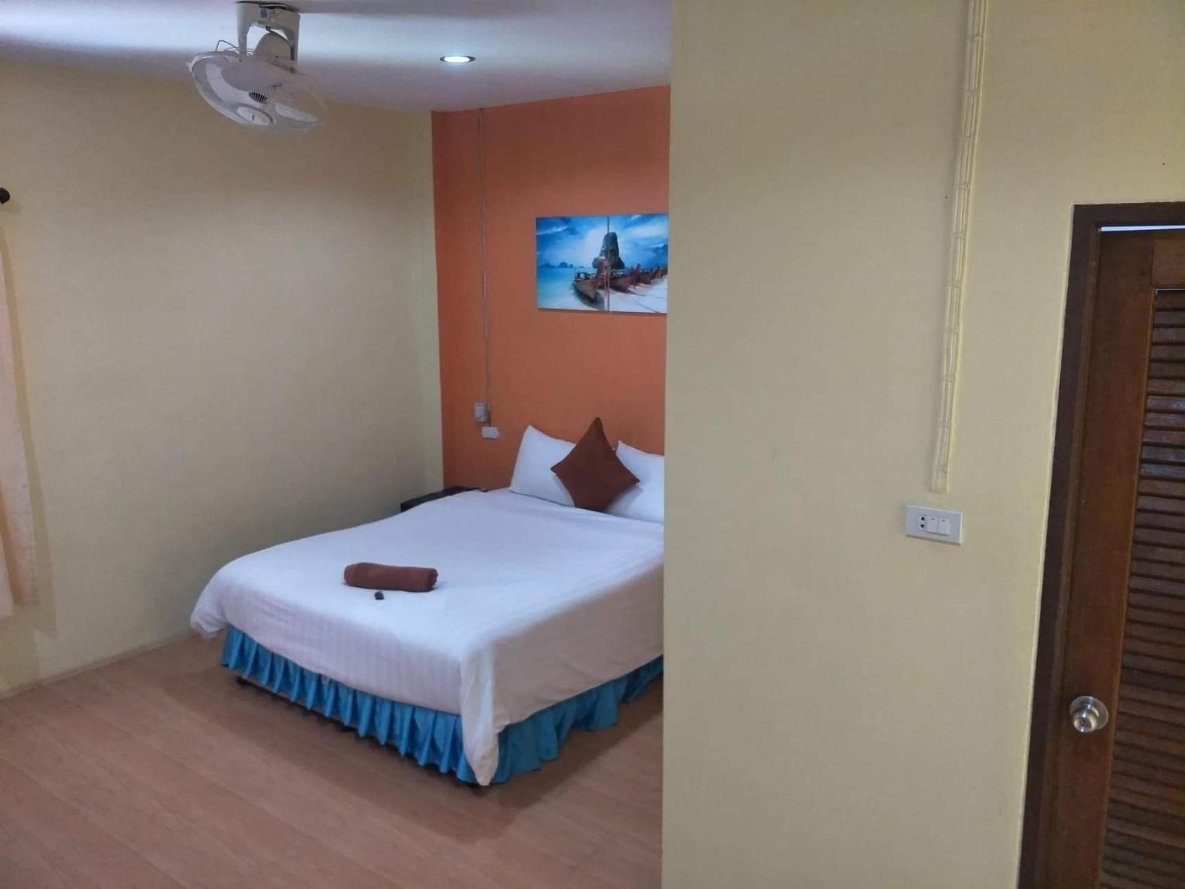 Prukrom Lanta Guesthouse Ko Lanta Værelse billede